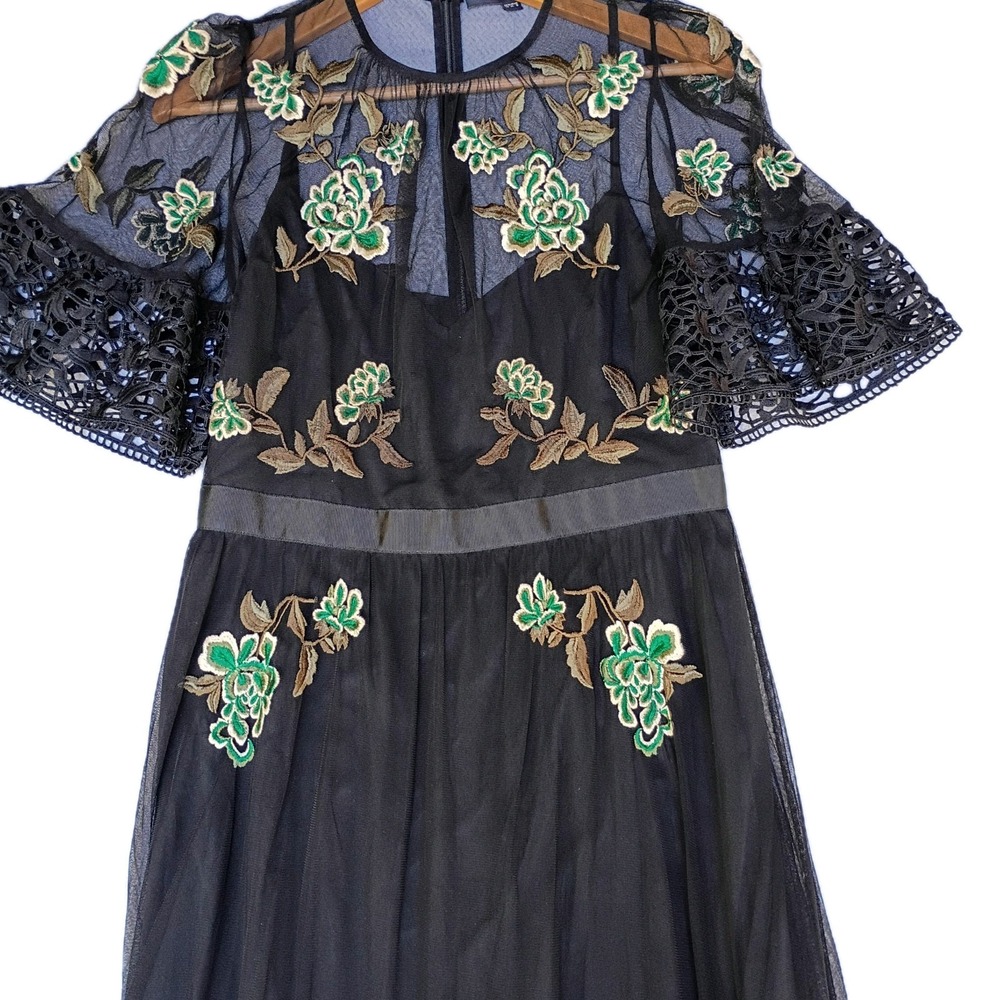 French Connection Women's Maxi Dress Size Medium, Floral Pattern Black mesh